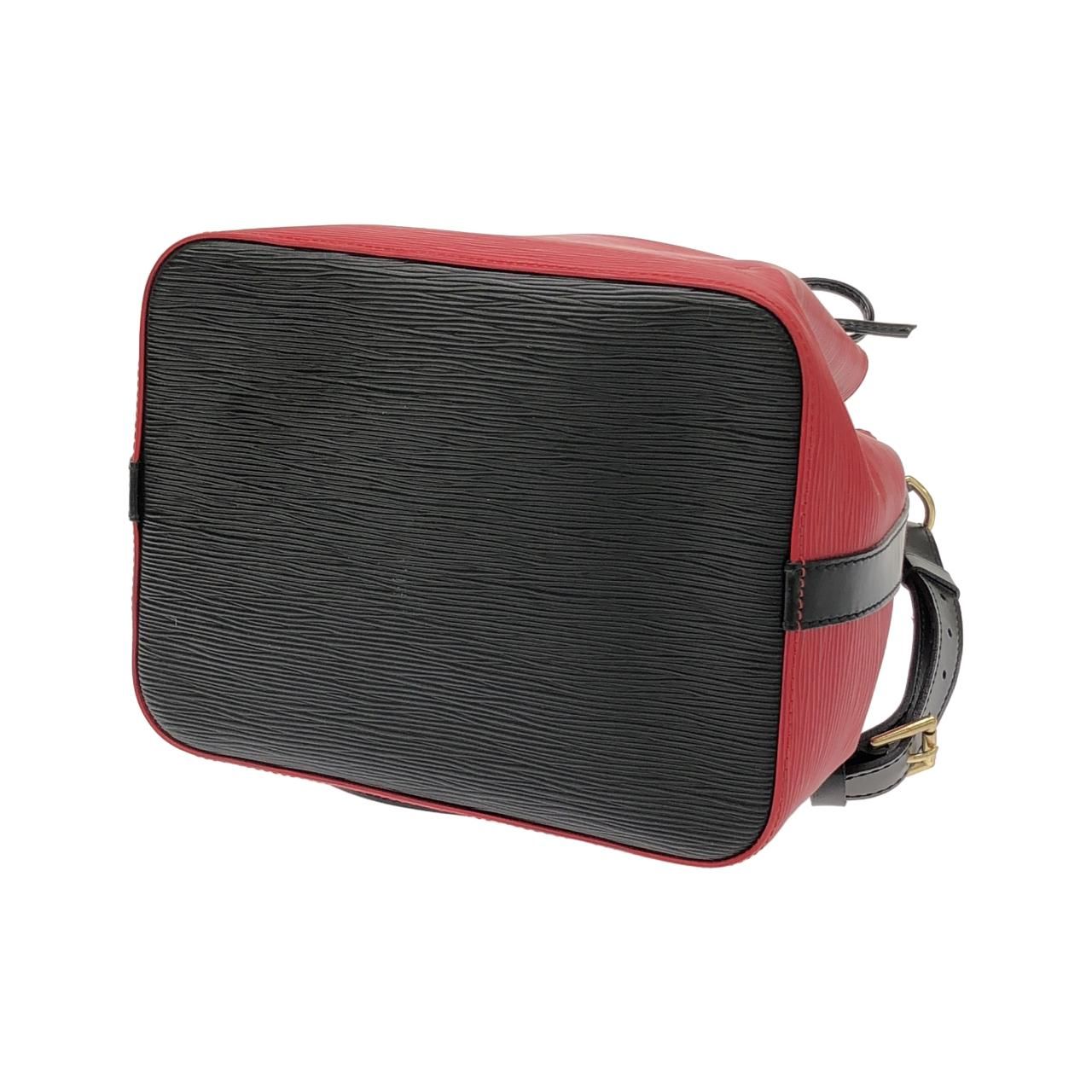 Louis Vuitton Epi Petit Noe Shoulder Bag — view 3