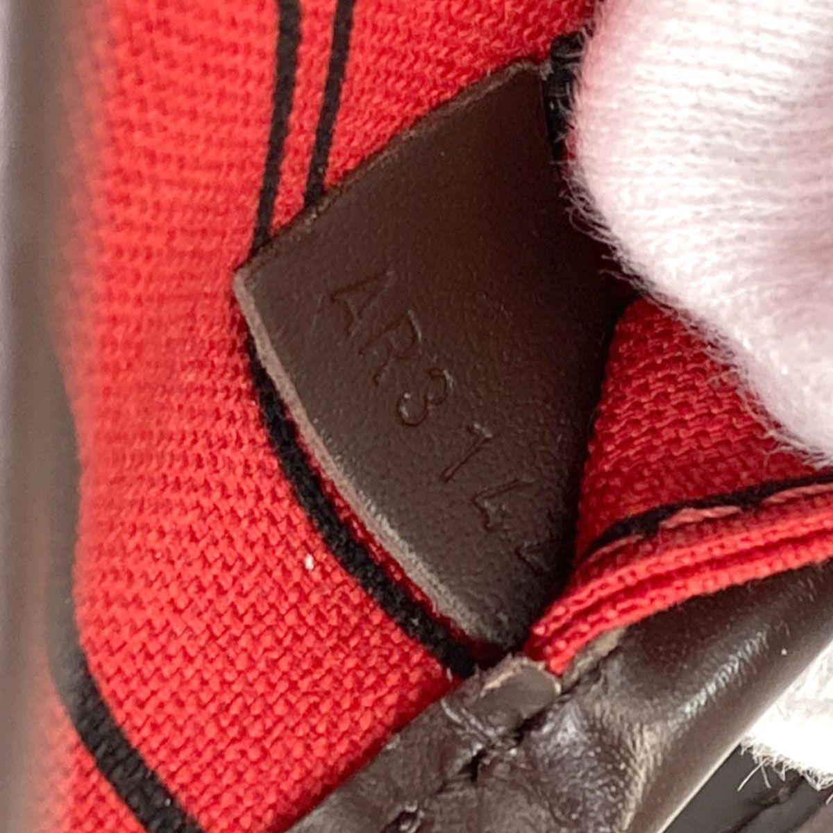 Louis Vuitton Neverfull PM Tote Bag Damier Canvas — view 7