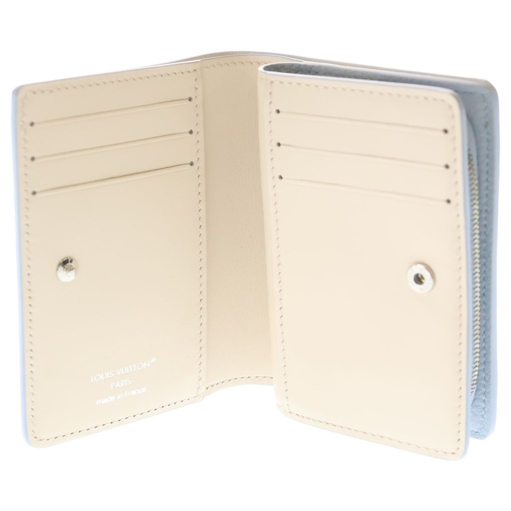 Louis Vuitton Monogram Mahina Portefeuille Clair Compact Wallet Bifold Light — view 4