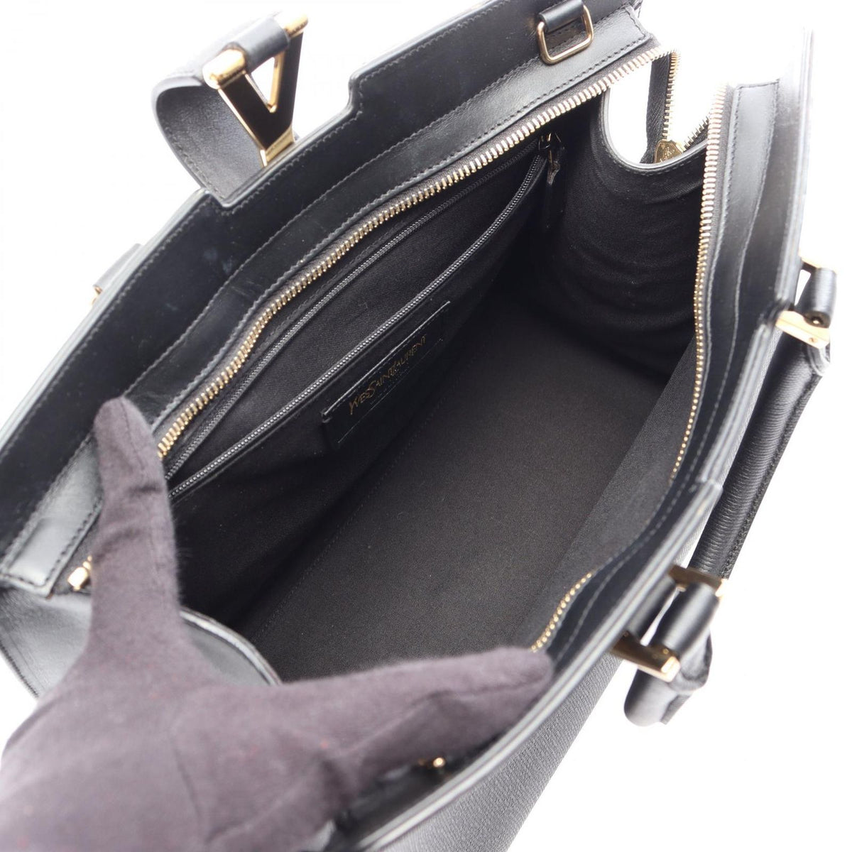 Saint Laurent Handbag Cabas Chic Black Leather — view 3