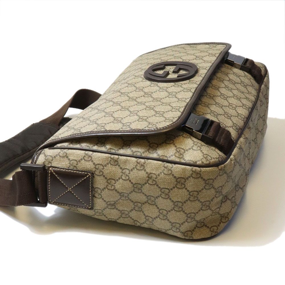 Gucci Shoulder Bag Interlocking GG Supreme Beige — view 3