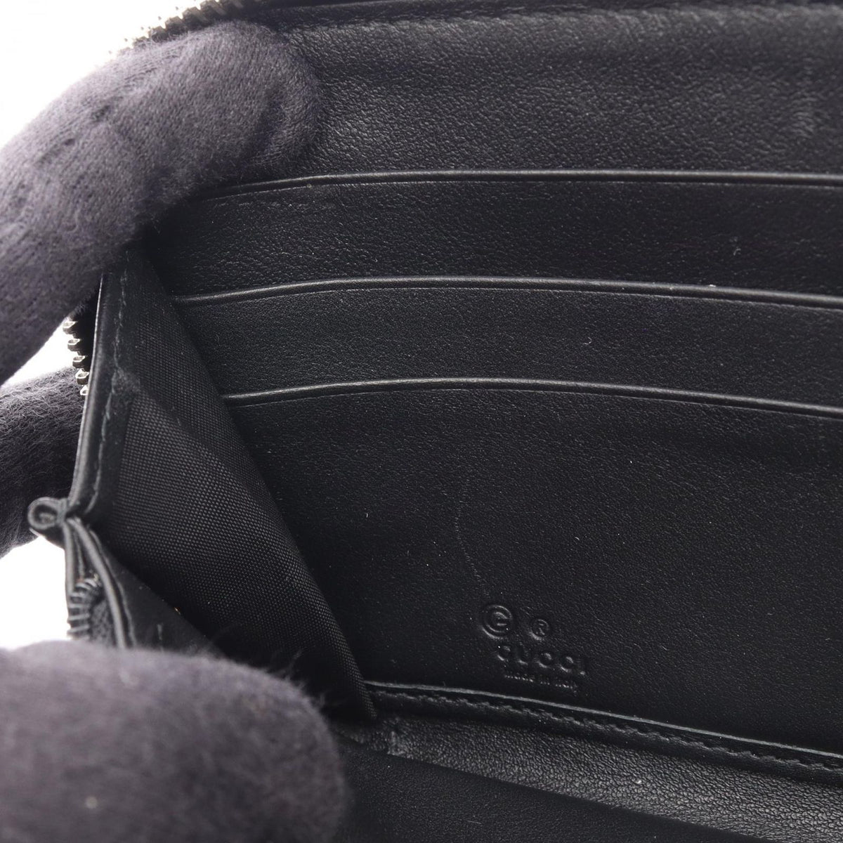 Gucci Round Wallet Micro Guccissima Black Leather — view 6
