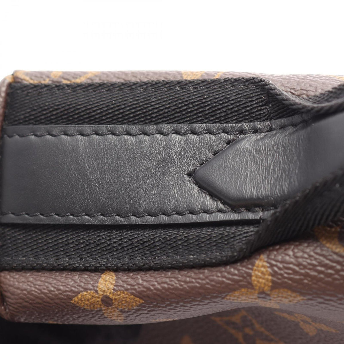 Louis Vuitton Handbag LV Trail Messenger 2-Way Canvas Leather — view 5