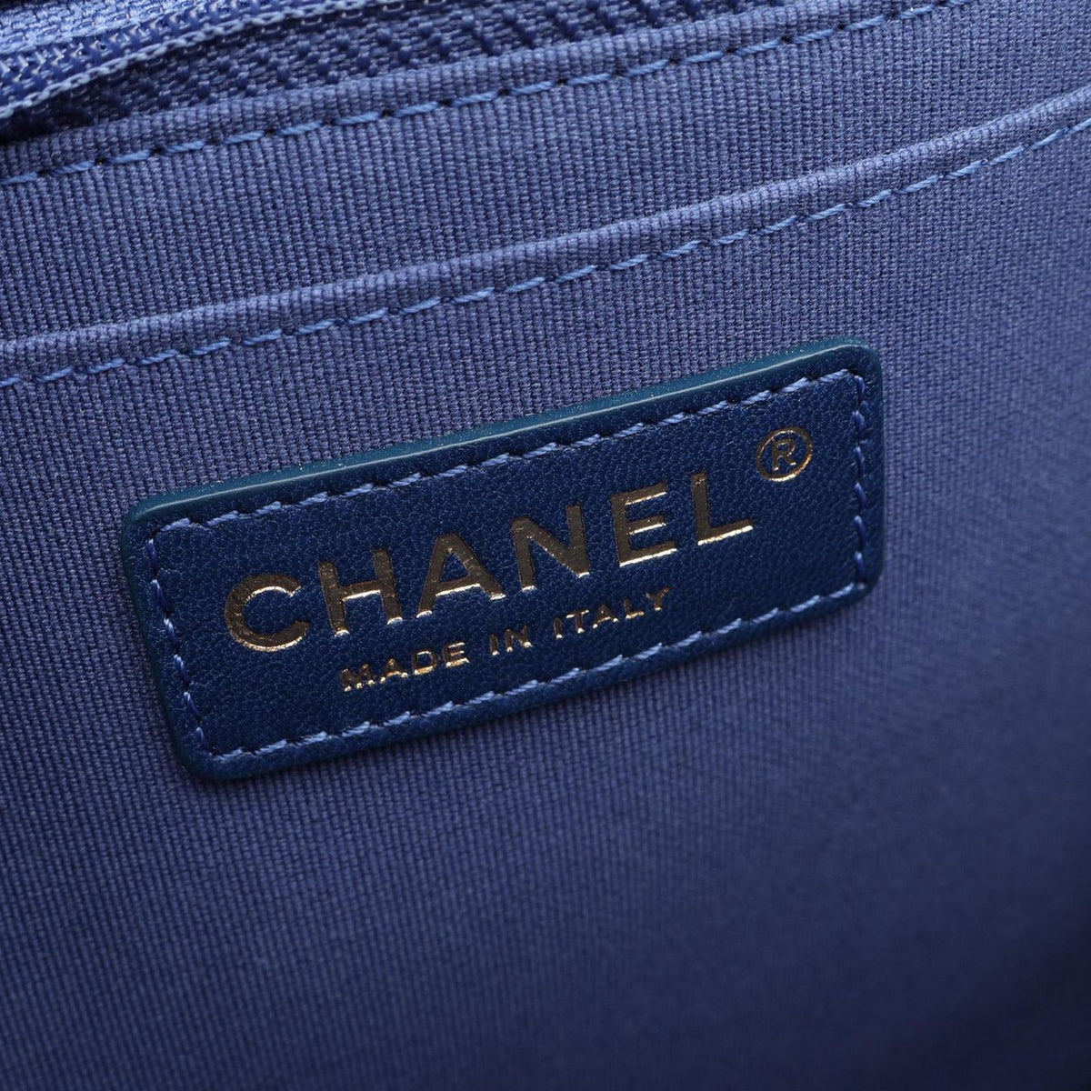 Chanel Backpack Quilted Chain Denim Blue — view 4