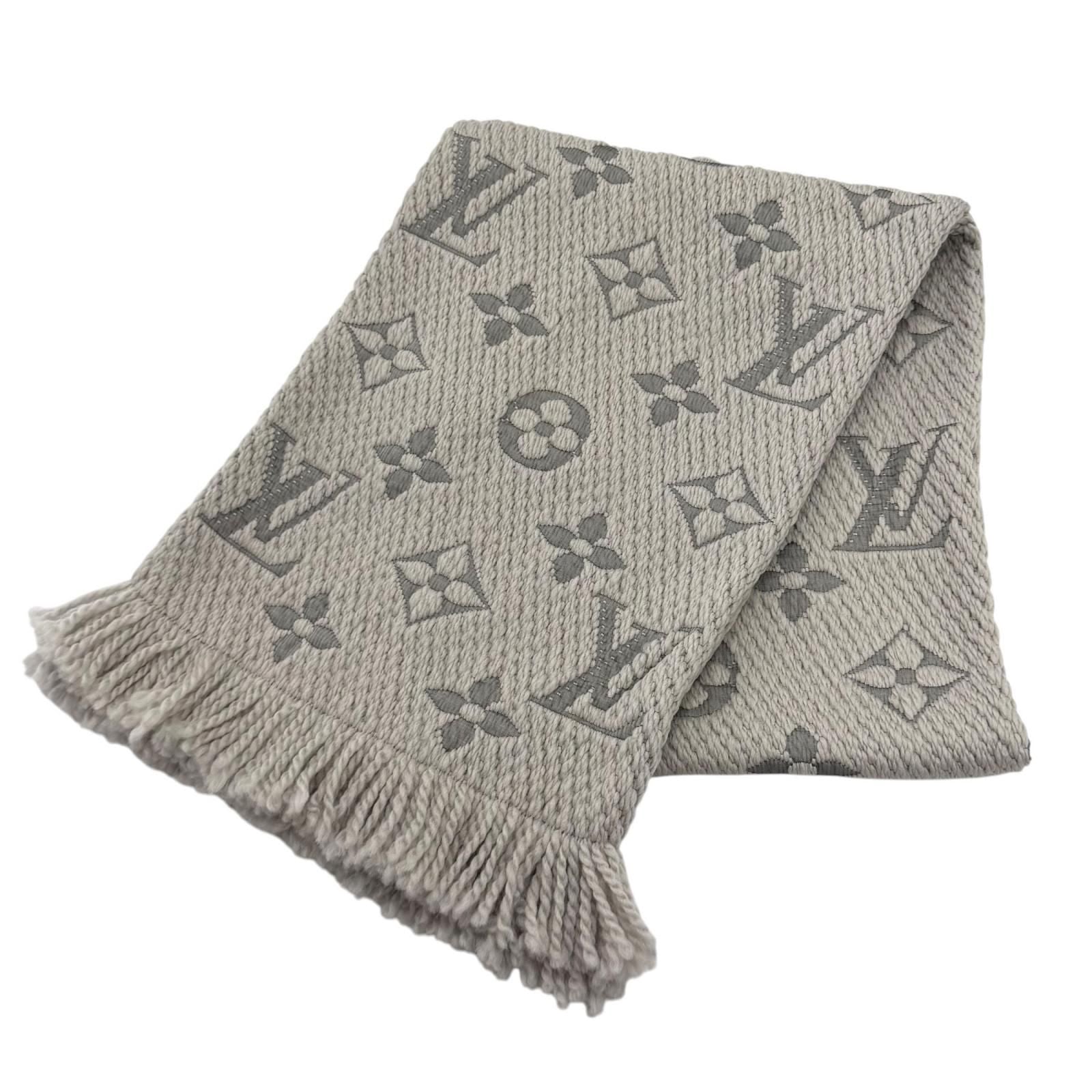 Louis Vuitton Echarpe Logomania Wool Silk Blend Gripe Loulou Fringe Scarf