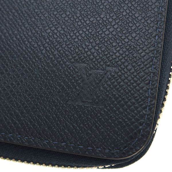 Louis Vuitton Taiga Zippy Wallet Vertical — view 6