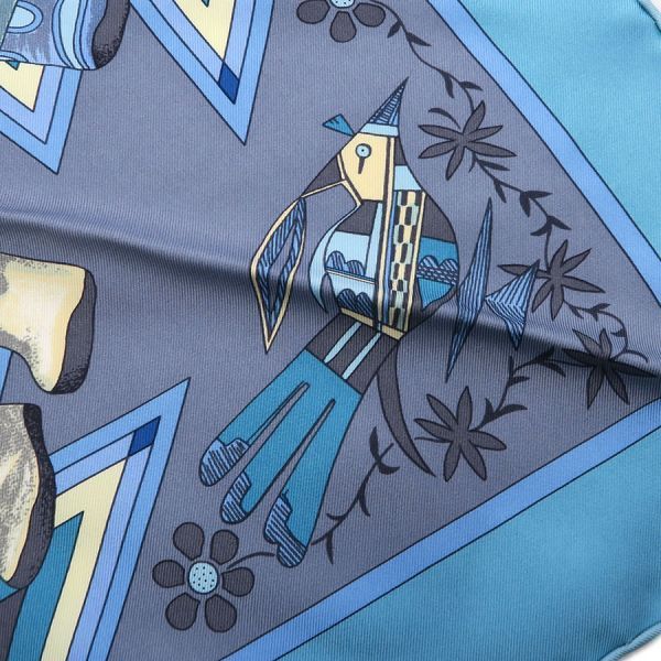 Hermes Triangle Geant Scarf — view 4