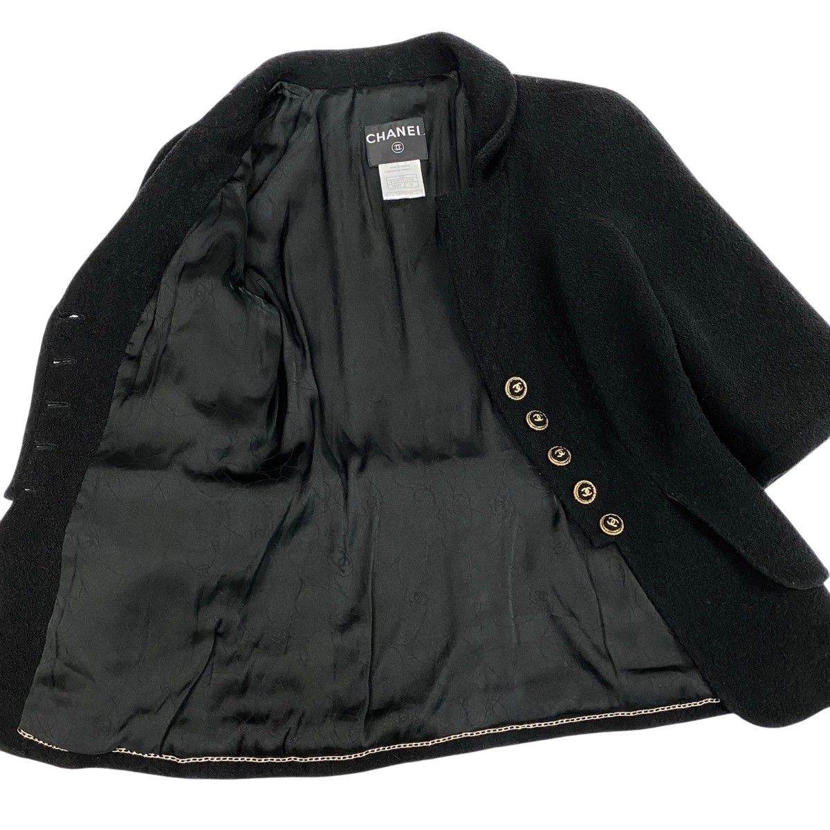 Chanel Cropped Tweed Jacket CC Logo 38 Black — view 4