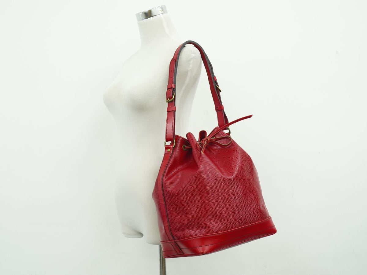 Louis Vuitton LV Noe Epi Leather Shoulder Bag Castilian Red — view 6