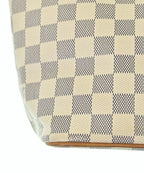 Louis Vuitton Handbag Ivory — view 7