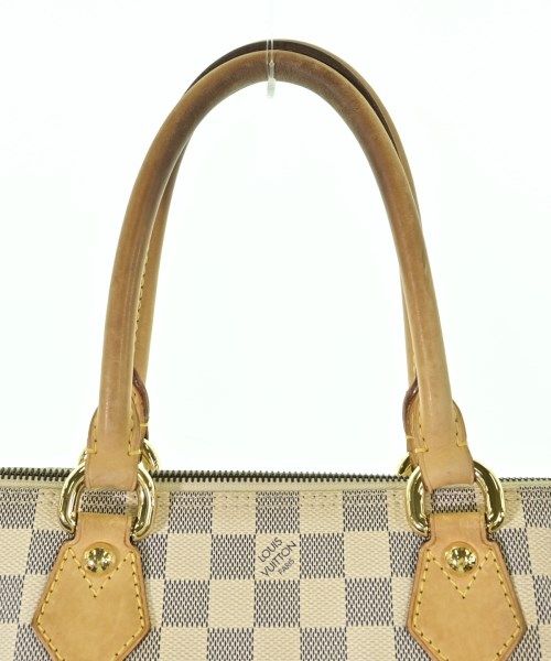 Louis Vuitton Handbag Ivory — view 5