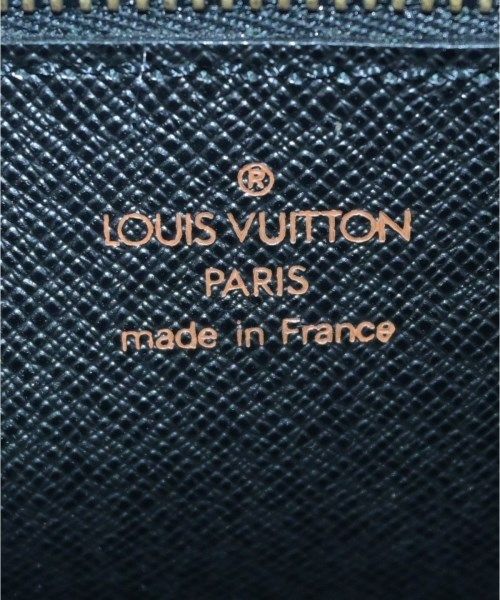 Louis Vuitton Shoulder Bag — view 5
