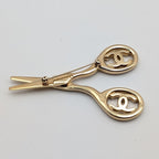 Chanel Brooch CC Logo Scissors Gold Rhinestone — view 5