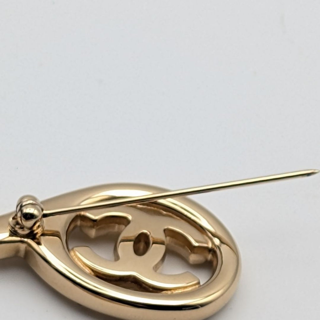 Chanel Brooch CC Logo Scissors Gold Rhinestone — view 8