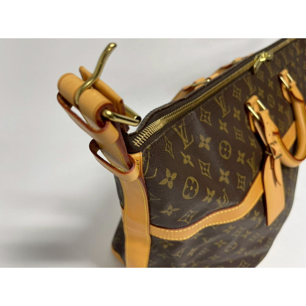 Louis Vuitton Handbag Cruise — view 3