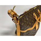 Louis Vuitton Handbag Cruise — view 3