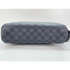 Louis Vuitton Shoulder Bag Mick — view 7