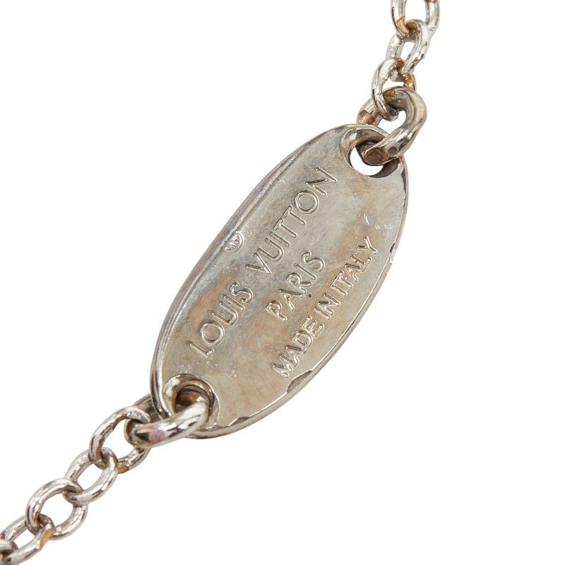 Louis Vuitton Essential Pendant Silver Metal — view 6