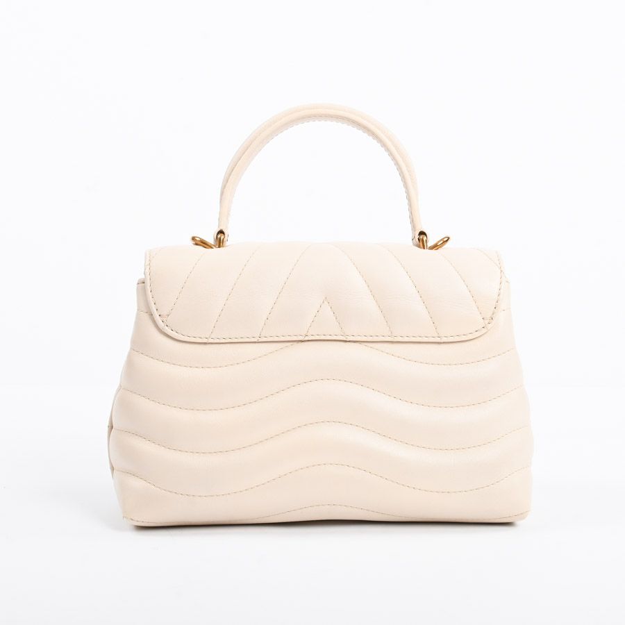 Louis Vuitton Handbag Holdomi — view 3