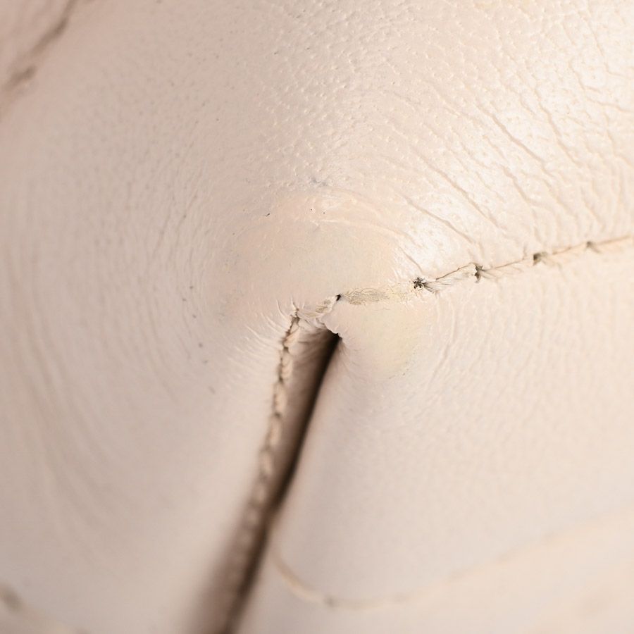 Louis Vuitton Handbag Holdomi — view 7