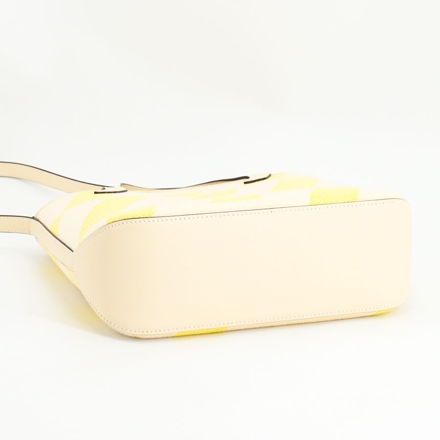 Hermes Tote Bag Cream — view 5