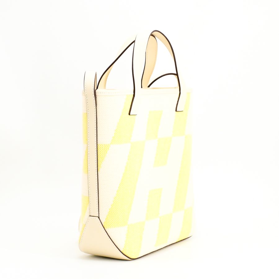 Hermes Tote Bag Cream — view 2