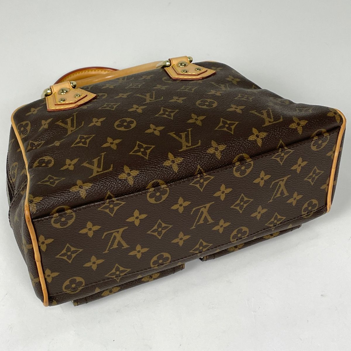 Louis Vuitton Manhattan PM Handbag Monogram Brown — view 2