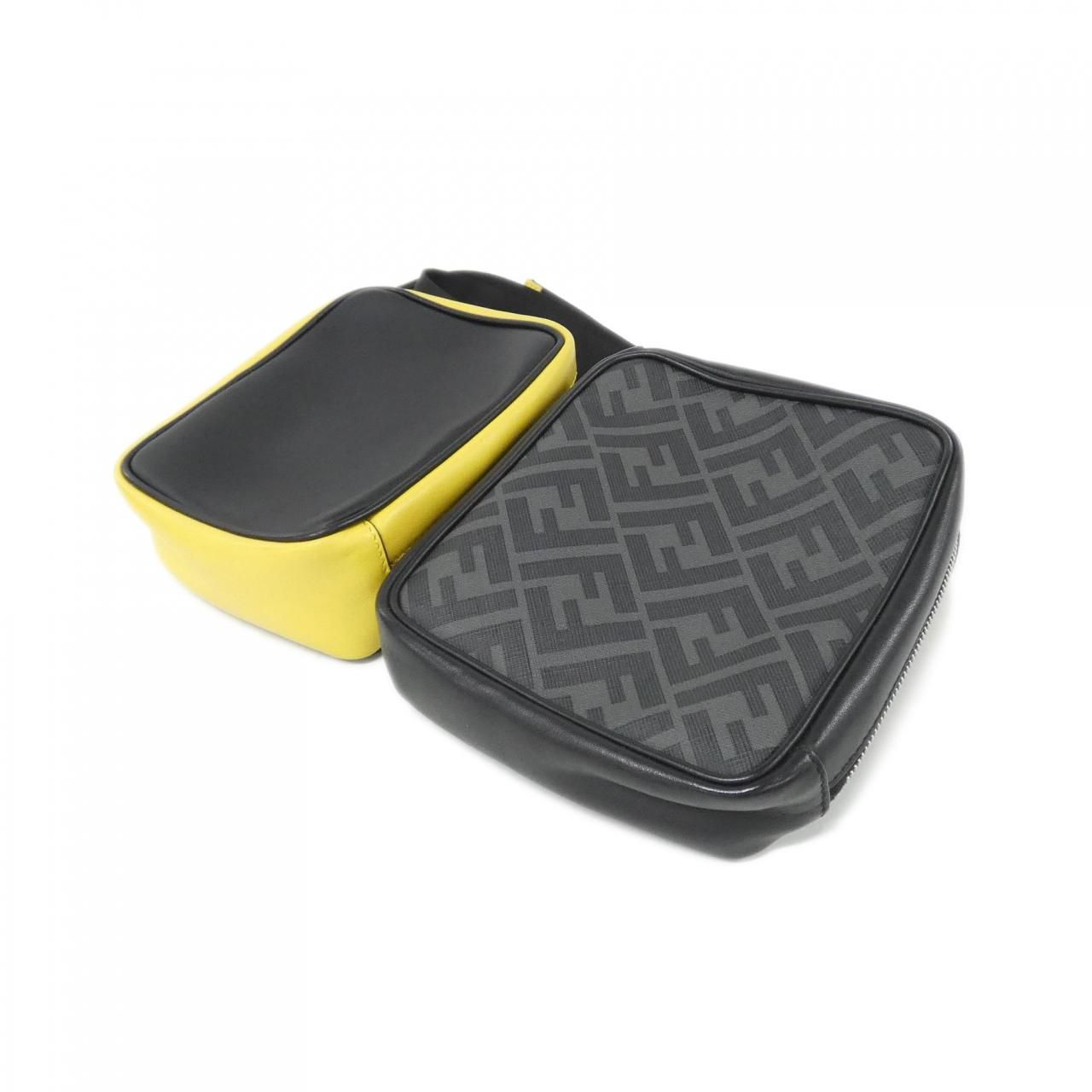 Fendi Shoulder Bag Yellow — view 3