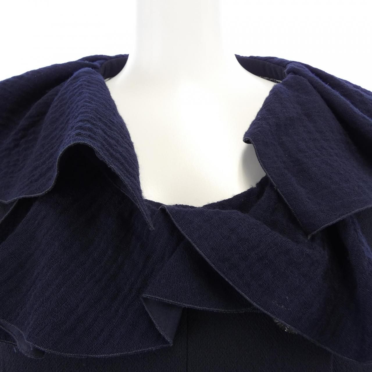 Chanel Coat Navy — view 6