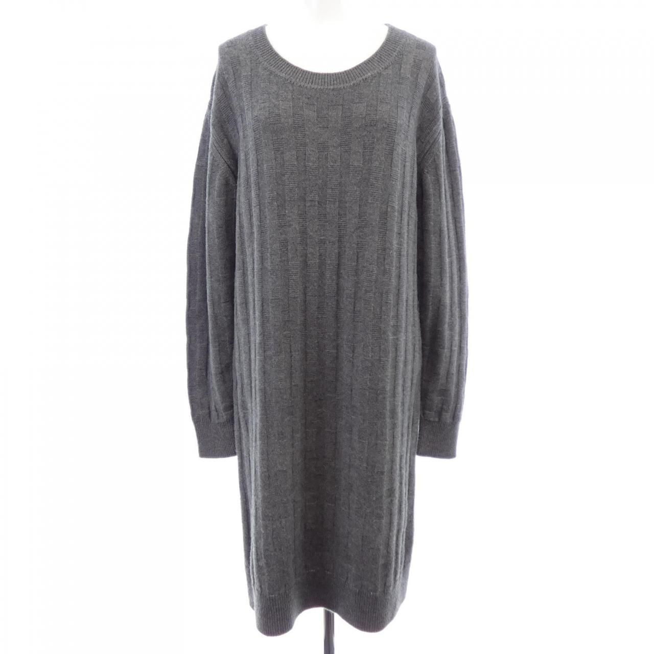 Hermes Dress Gray
