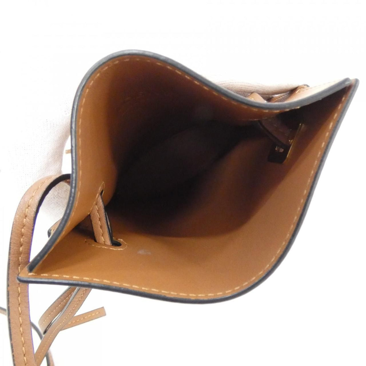 Loewe Dice Pocket Shoulder Bag — view 7