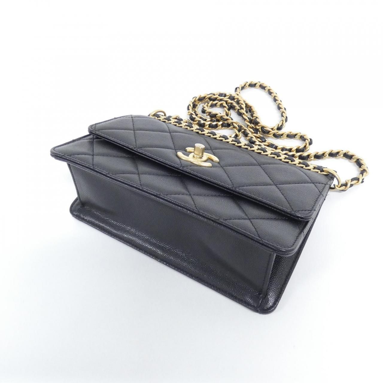 Chanel Shoulder Bag Black — view 3