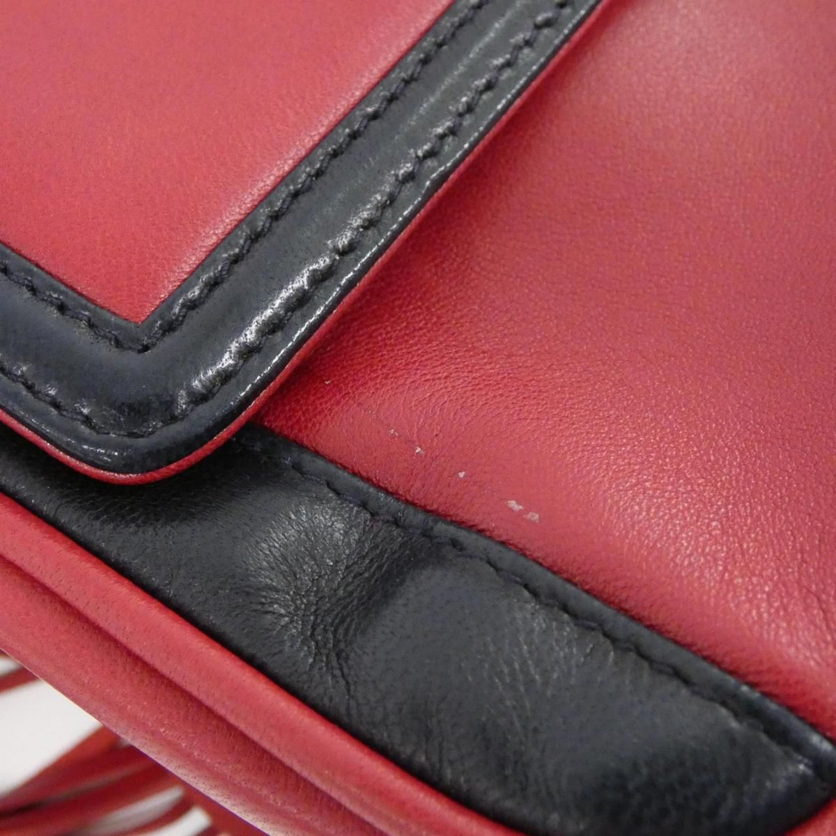 Chanel Vintage Shoulder Bag — view 5