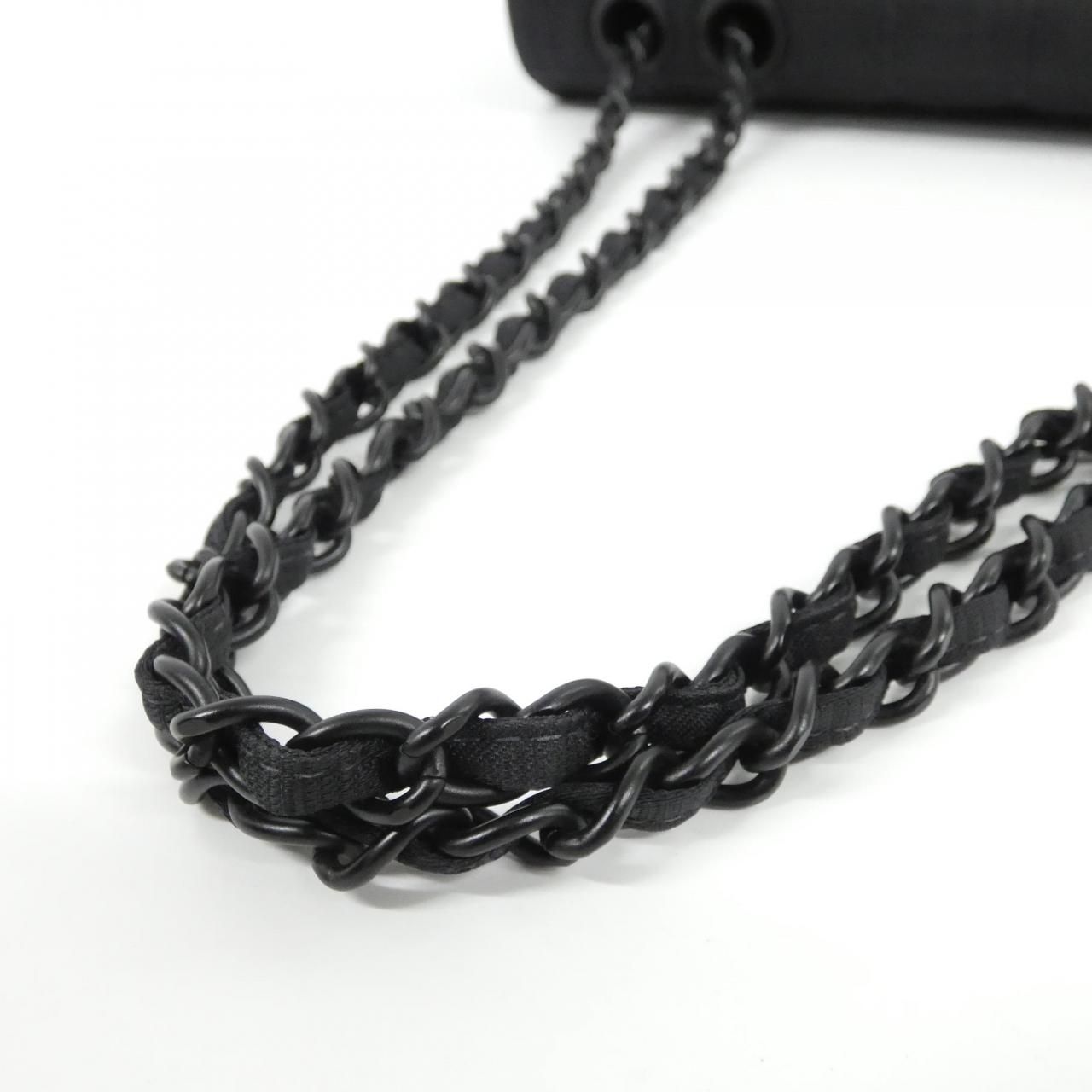 Chanel Vintage Travel Line Shoulder Bag — view 6
