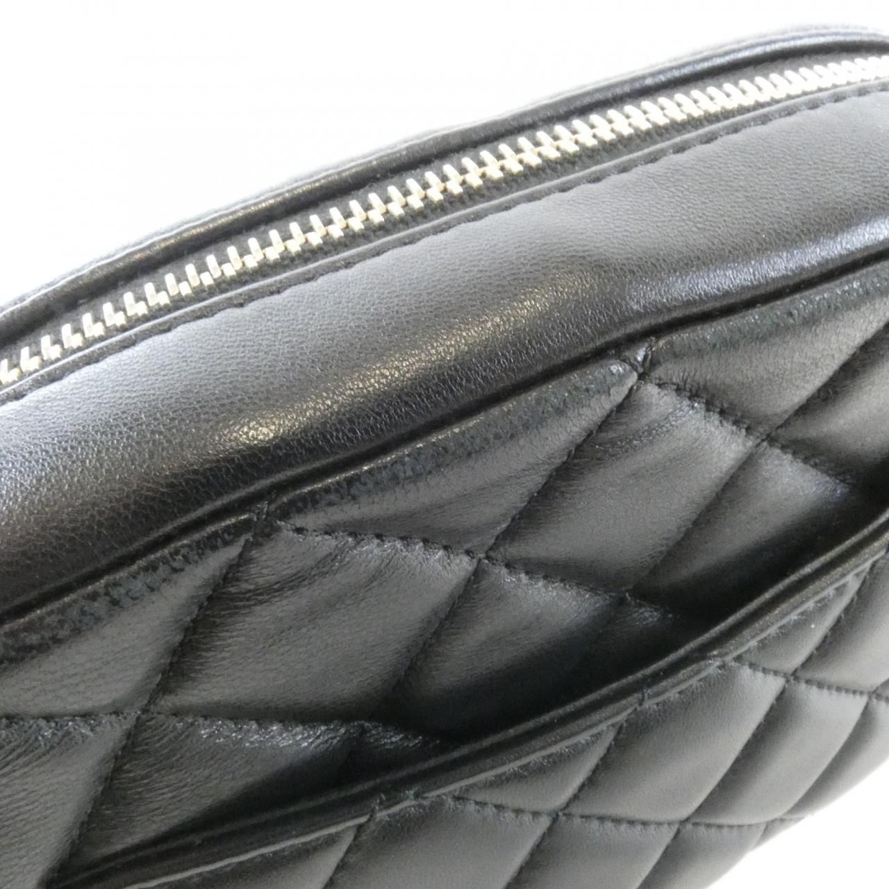 Chanel Shoulder Bag Black — view 4