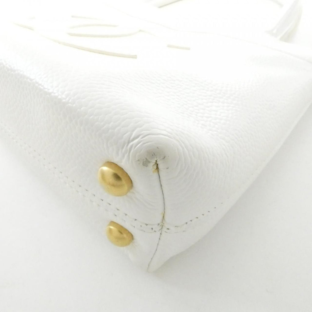 Chanel Bag Handbag White — view 3