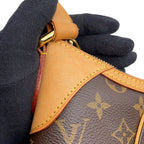 Louis Vuitton Shoulder Bag Monogram Thames PM — view 6
