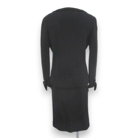 Chanel Vintage Set Jacket Knee Length Tight Skirt Silk 36 Black Hair Wool Lining — view 2