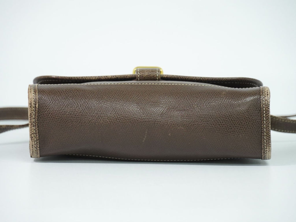 Loewe Anagram Shoulder Bag Pochette Leather Brown — view 3