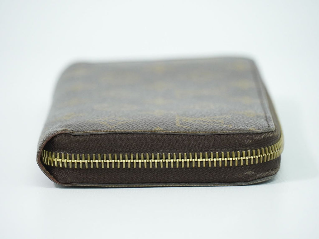 Louis Vuitton LV Zippy Wallet Monogram Zip Around Brown — view 4