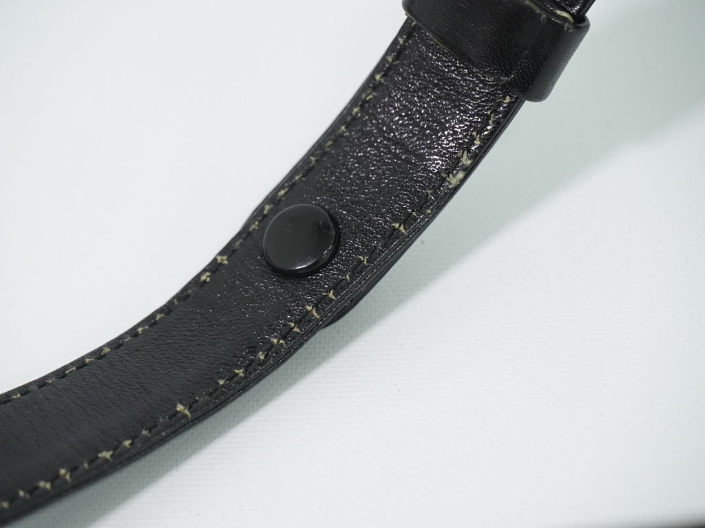 Saint Laurent YSL Leather Shoulder Bag Black — view 5