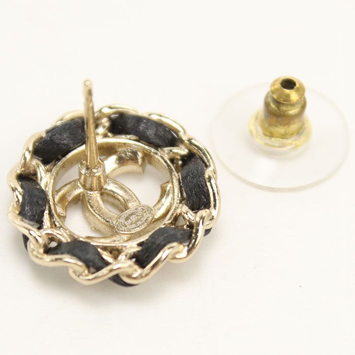 Chanel CC Logo Earrings Metal — view 5