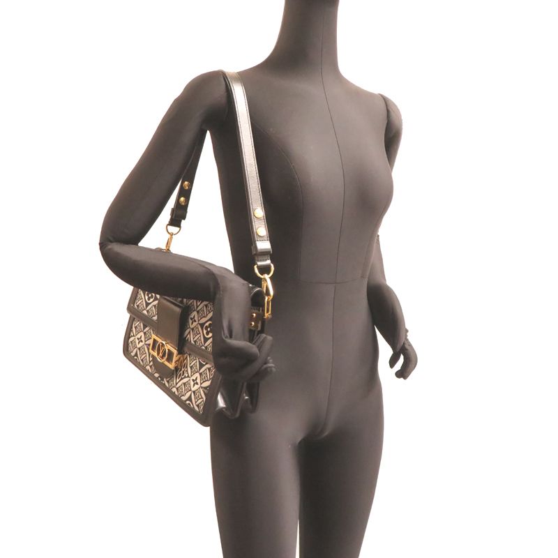 Louis Vuitton Shoulder Bag — view 7