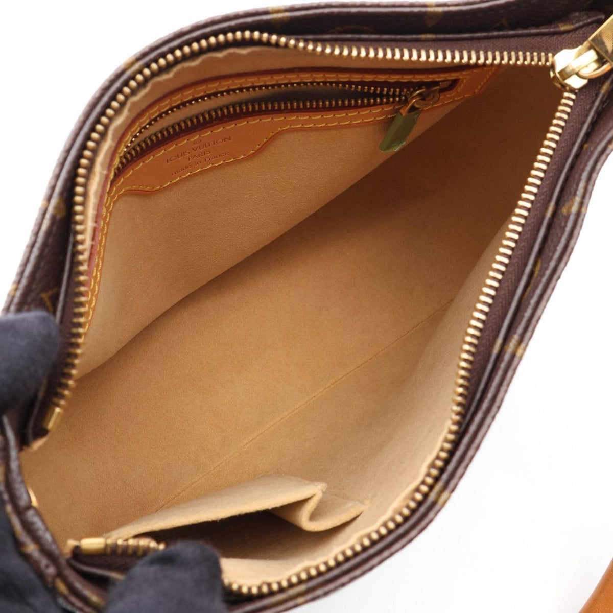 Louis Vuitton Shoulder Bag Looping MM Monogram Canvas Leather — view 3