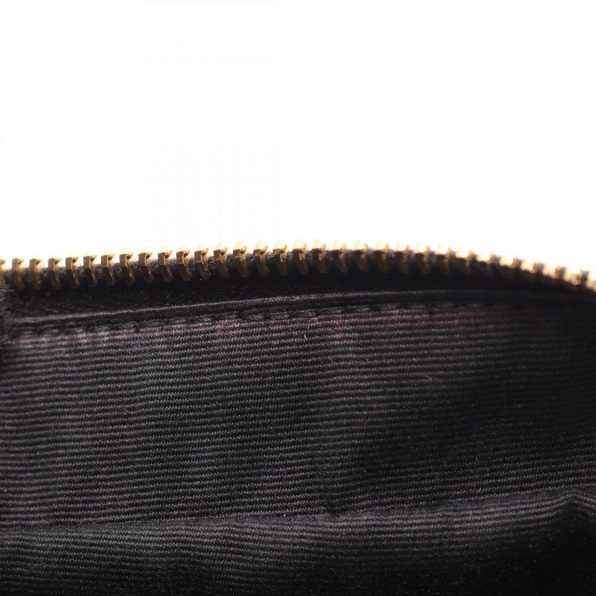 Saint Laurent Paris Shoulder Bag Lou Monogram Black Leather — view 5