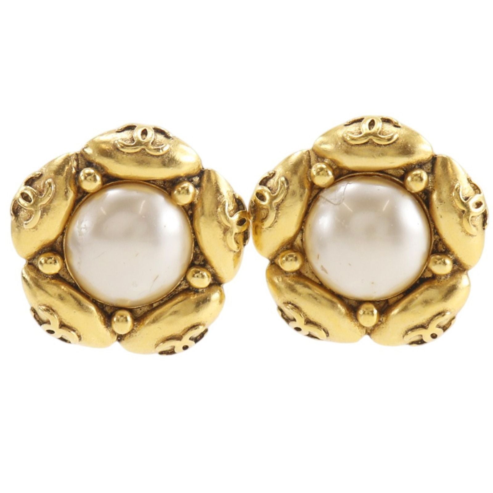 Chanel CC Logo Flower Vintage Gold Plated Faux Pearl Earrings