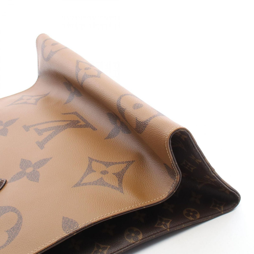 Louis Vuitton Tote Bag On The Go GM Monogram Giant Reverse 2-Way Canvas — view 7
