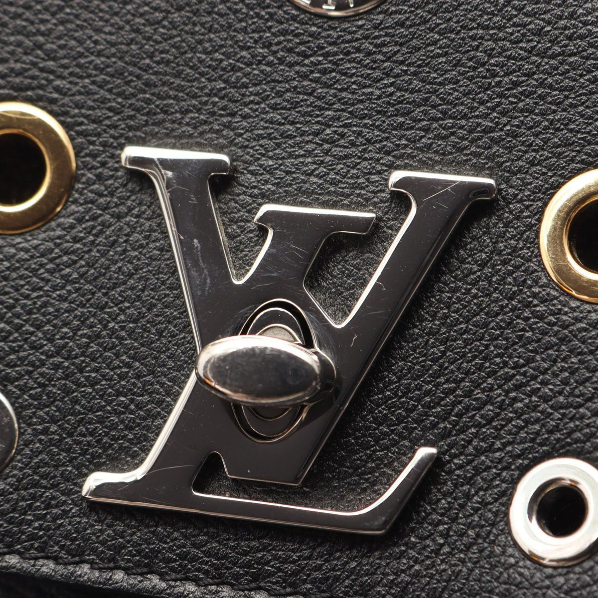 Louis Vuitton Backpack Lockme Metallic Gray Leather — view 8