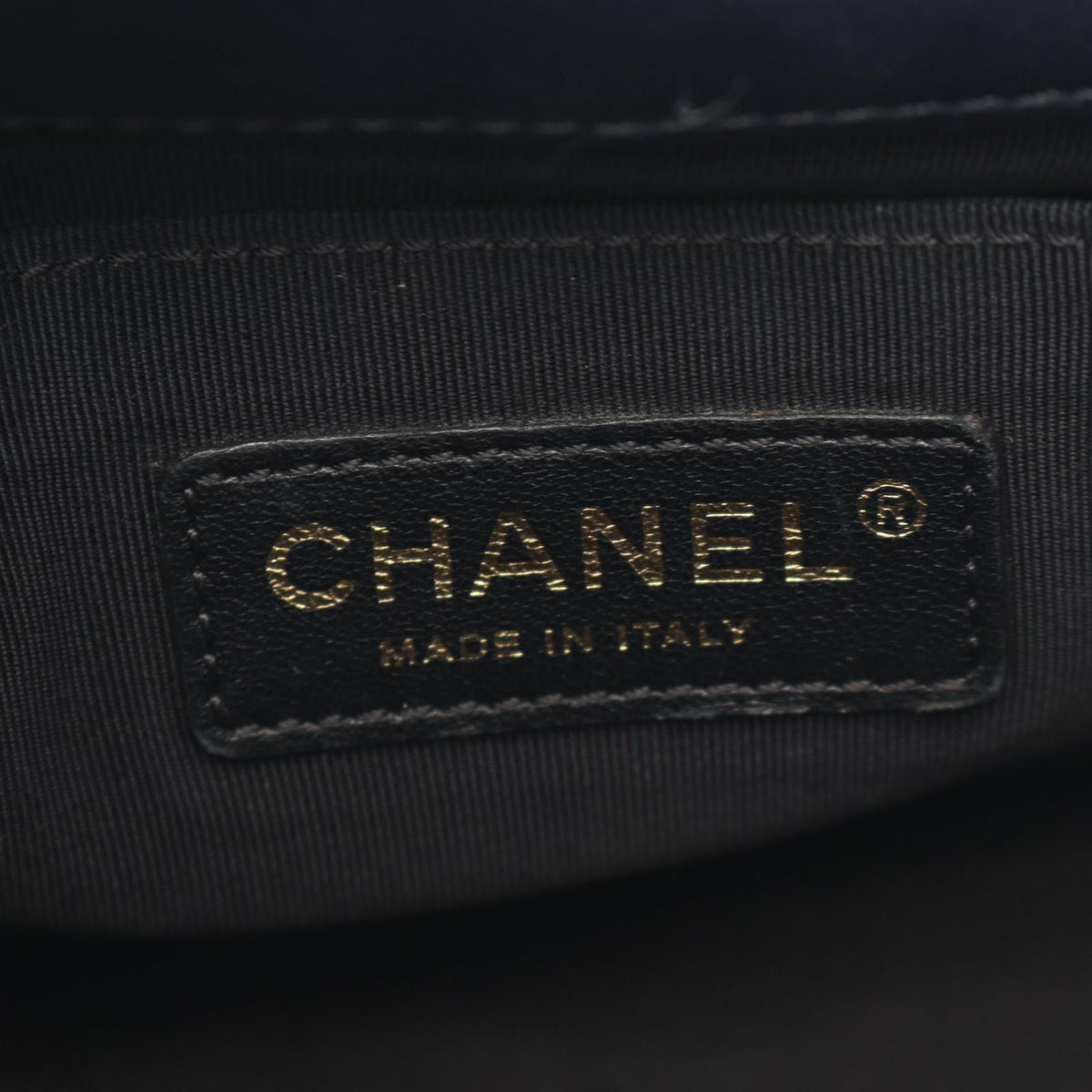 Chanel Shoulder Bag Mini Quilted Navy Blue Lambskin Mini Chain — view 4
