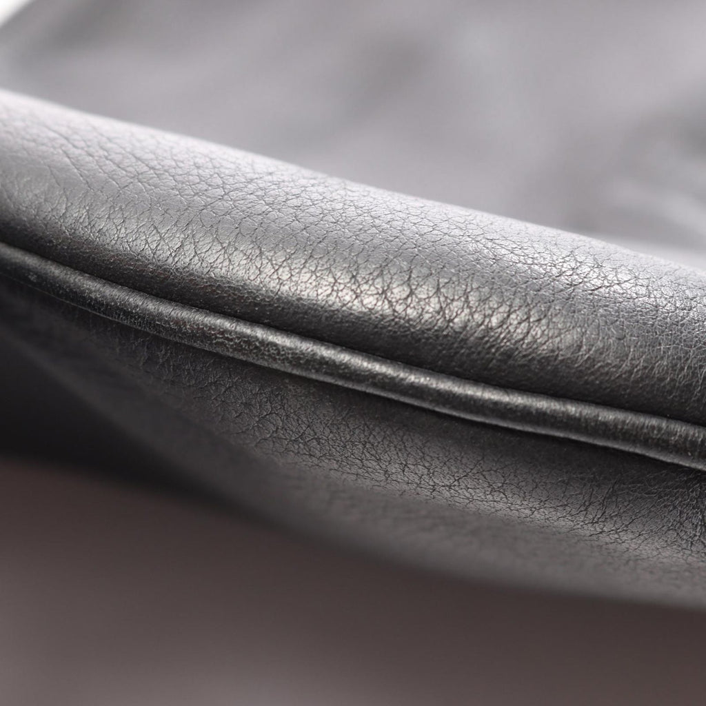 Loewe Shoulder Bag Heritage Black Leather — view 6